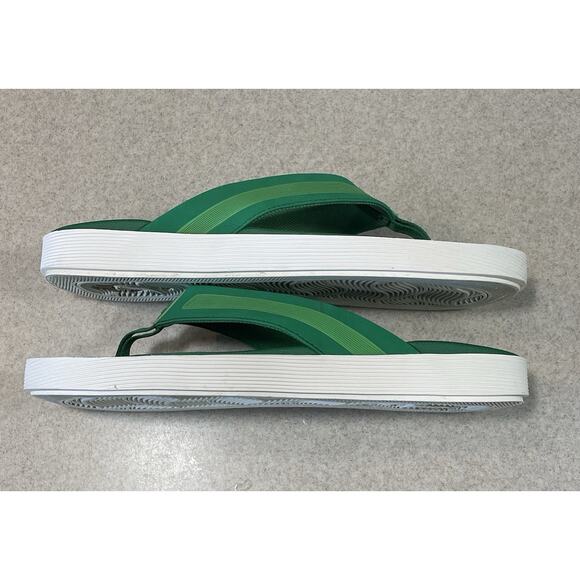 OLUKAI Leeward Men’s Size 9 Green Everyday Beach Sandals Summer Poolside -EUC main image 3